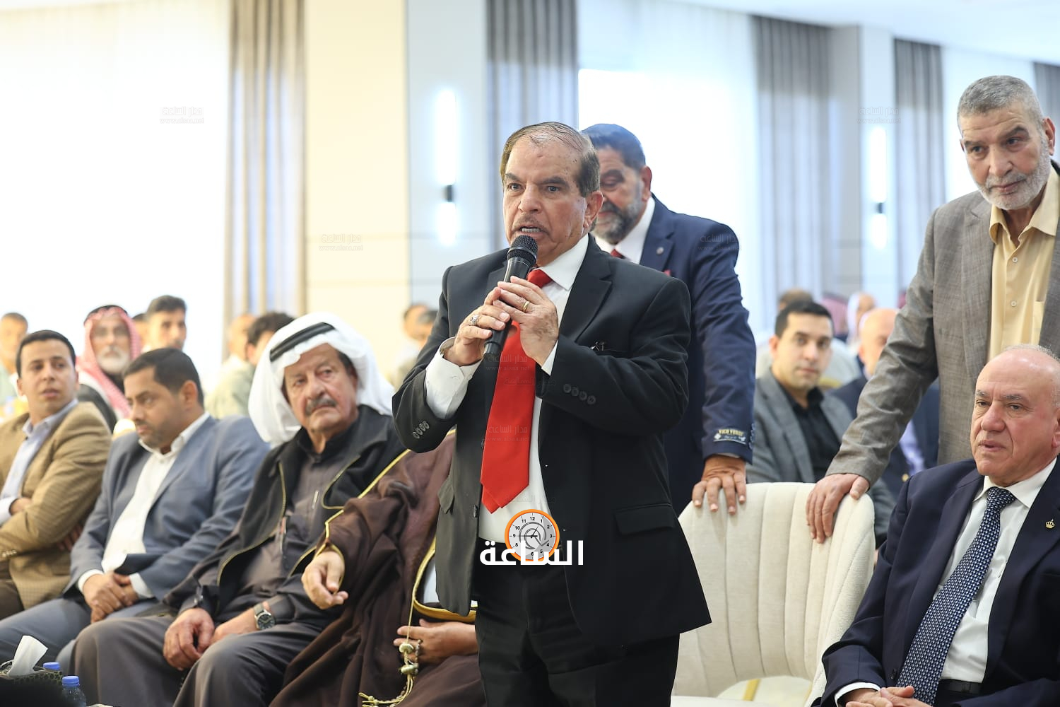 Madar Al-Saa Images 0.884774214174616