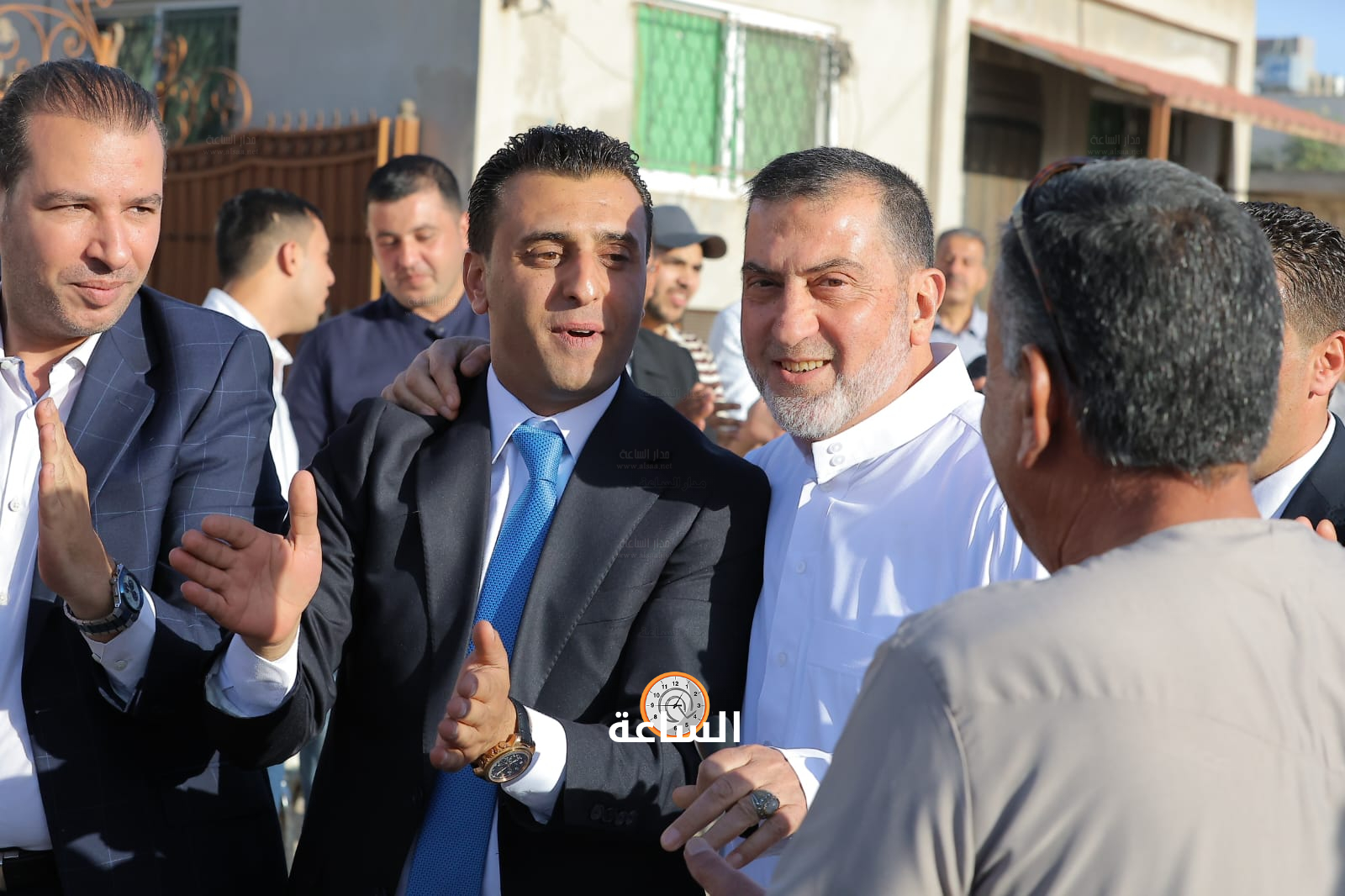 Madar Al-Saa Images 0.5137562352210153