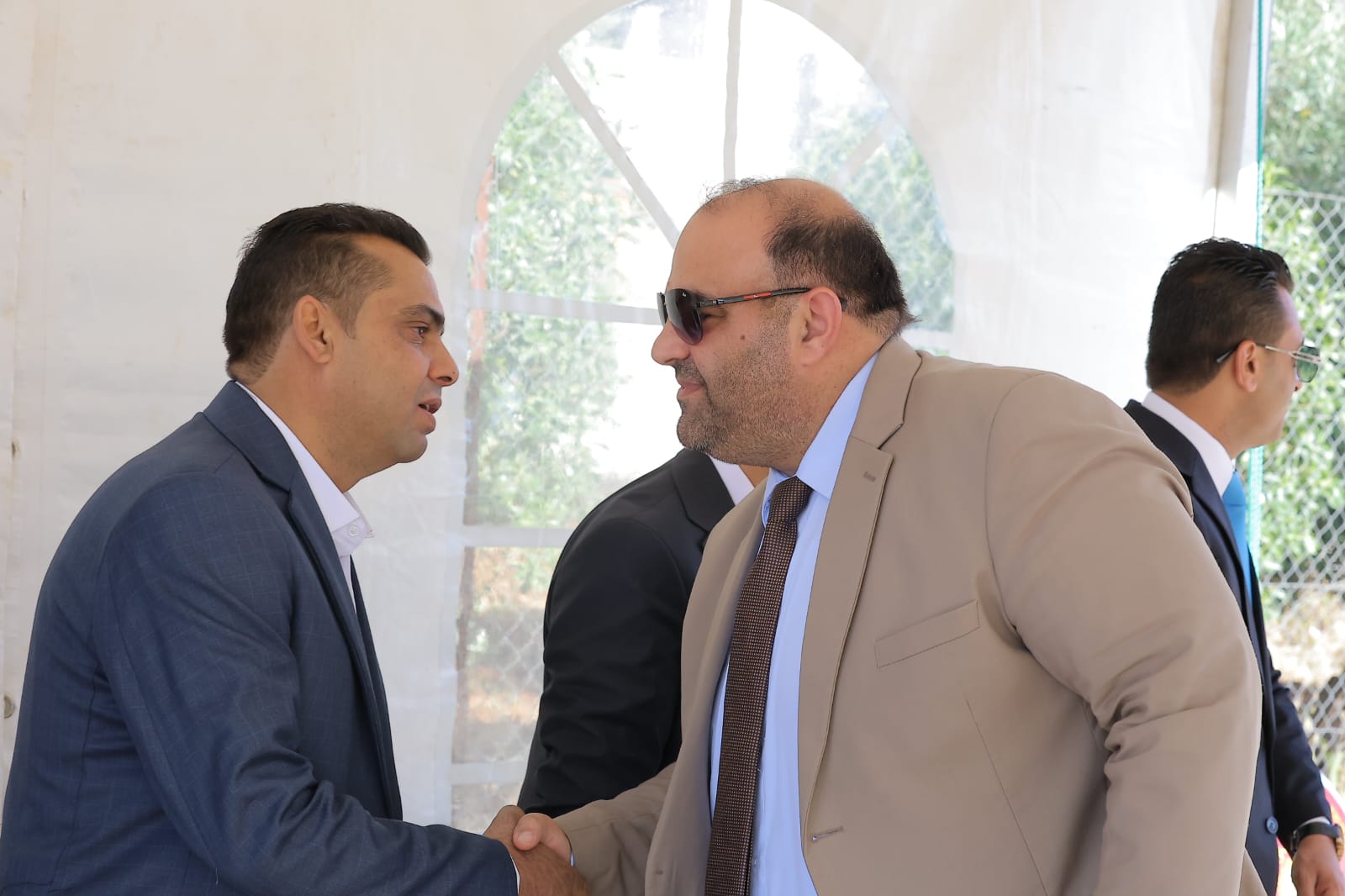 Madar Al-Saa Images 0.065187656101105