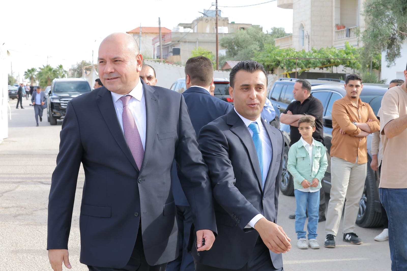 Madar Al-Saa Images 0.4879038567579541