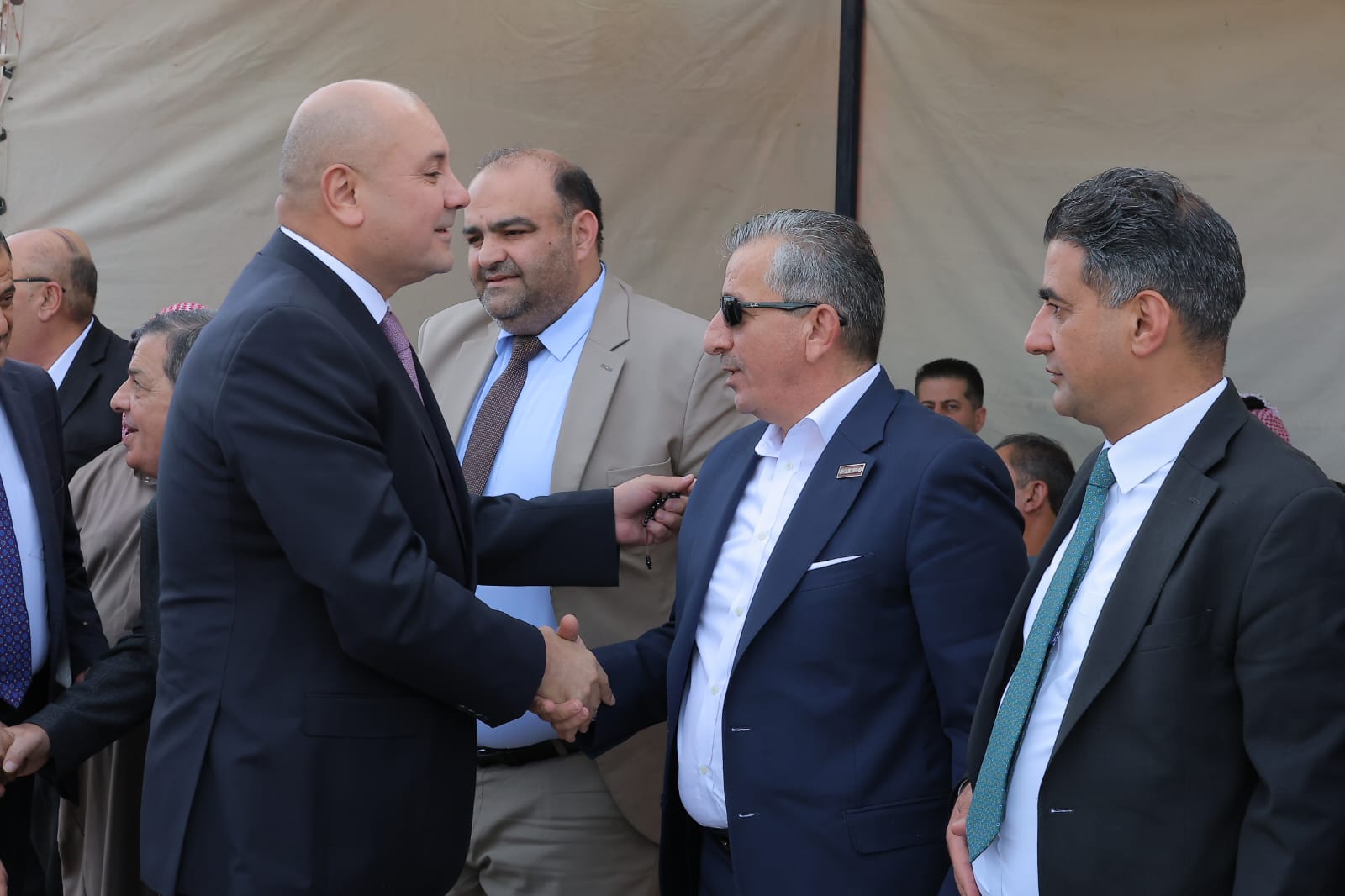 Madar Al-Saa Images 0.14972048028873408