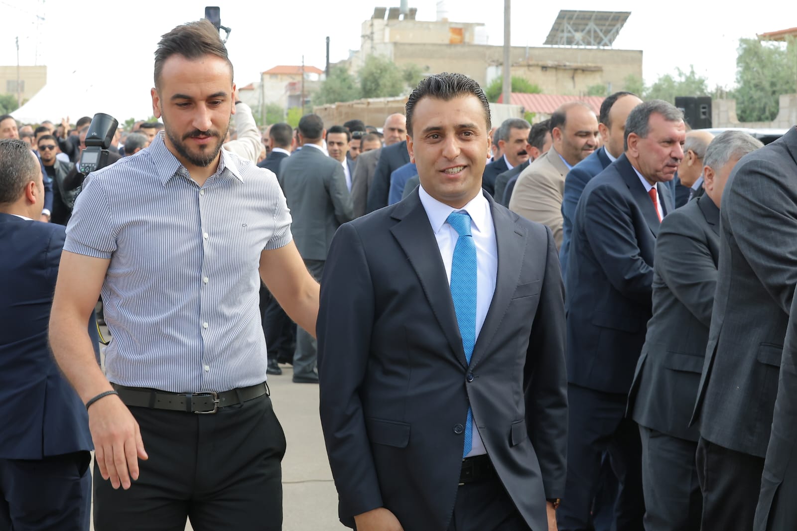 Madar Al-Saa Images 0.6521297949519287