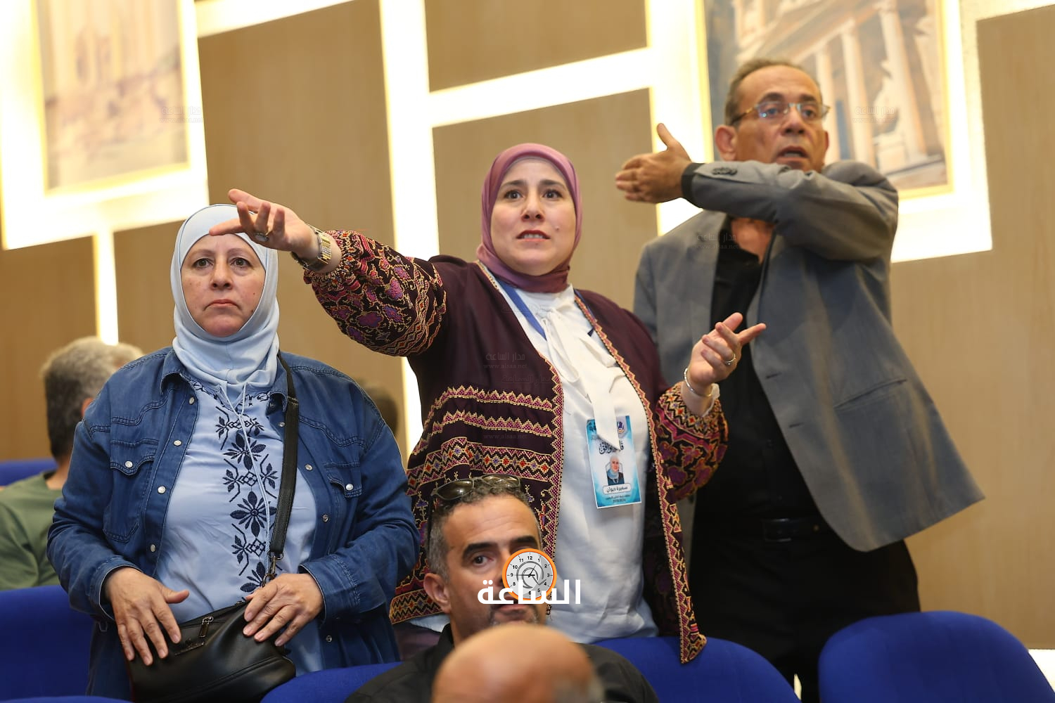 Madar Al-Saa Images 0.7263051279375952