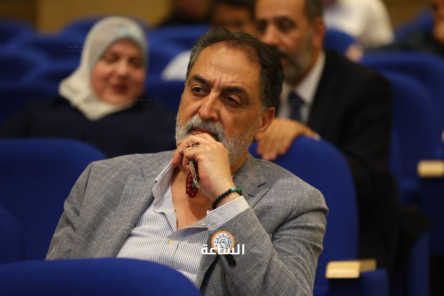 Madar Al-Saa Images 0.48116235442632416
