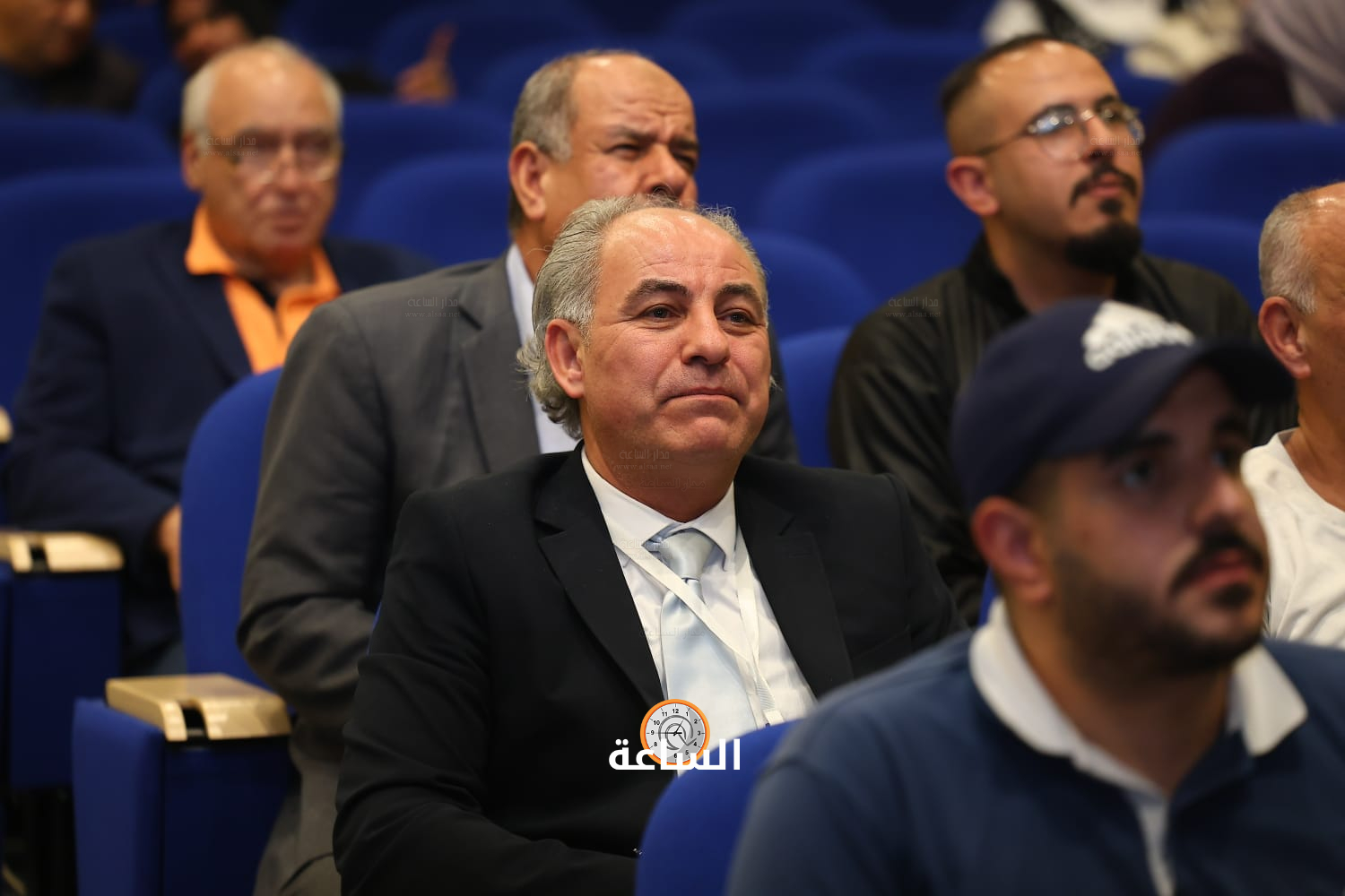 Madar Al-Saa Images 0.3250573290962525