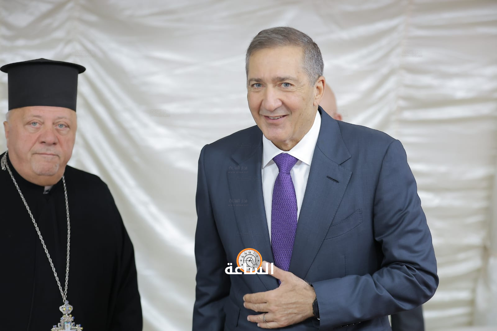 Madar Al-Saa Images 0.40124444173258955