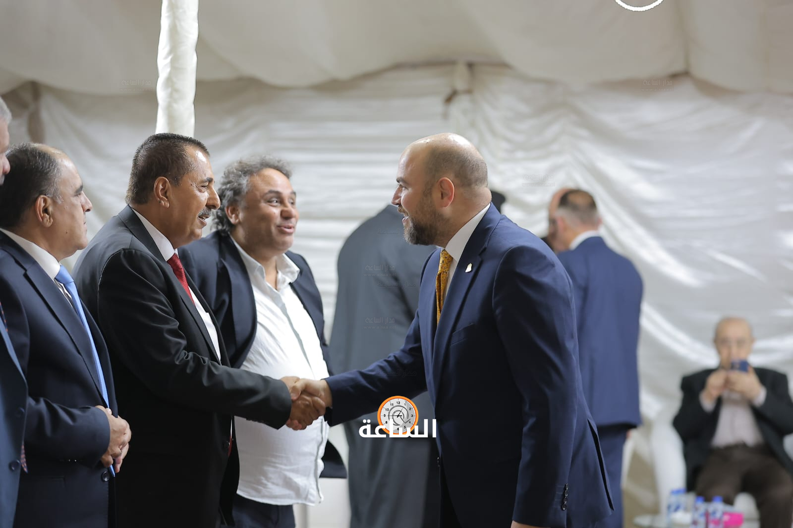 Madar Al-Saa Images 0.8445331010522961