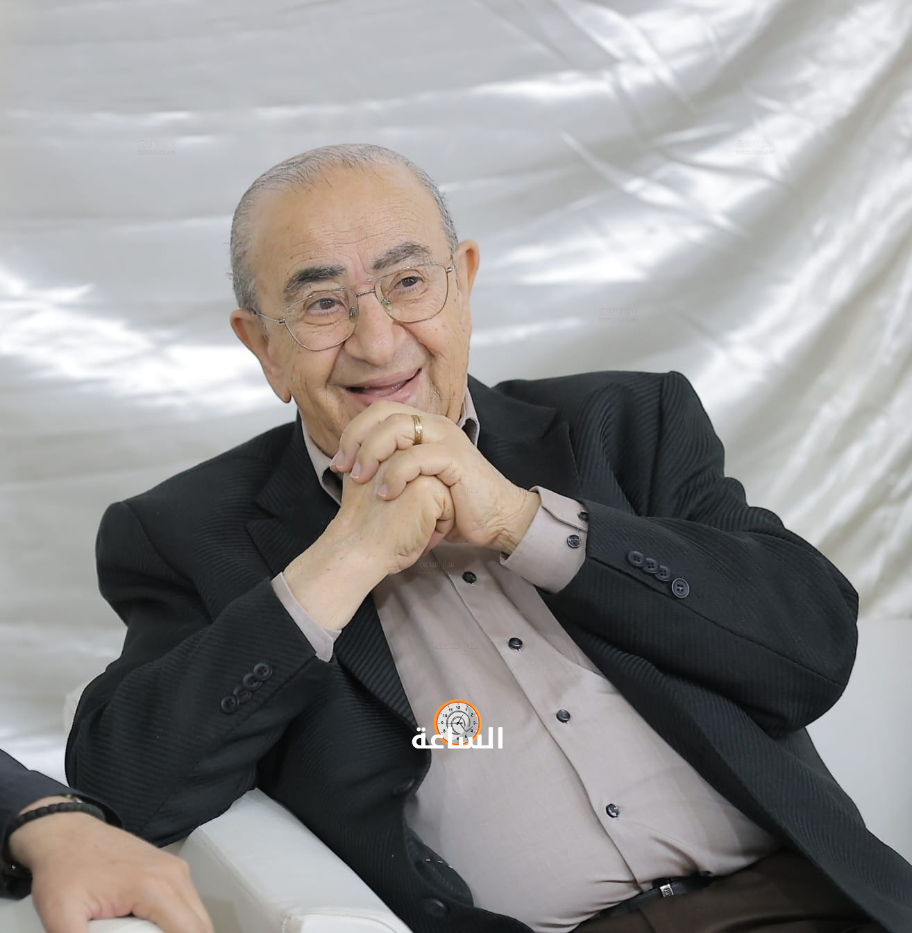 Madar Al-Saa Images 0.5418394532517637
