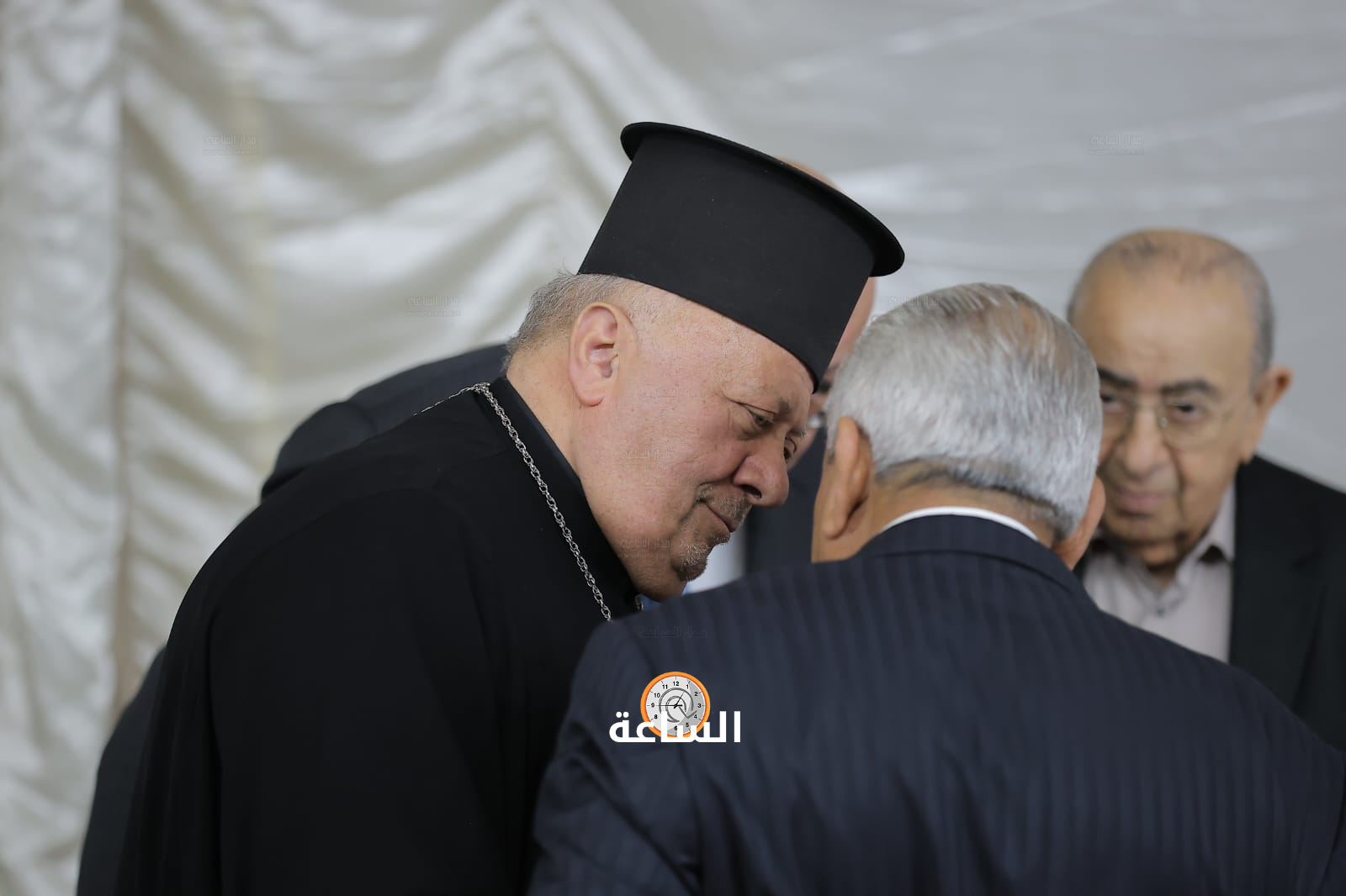 Madar Al-Saa Images 0.5172774651093379
