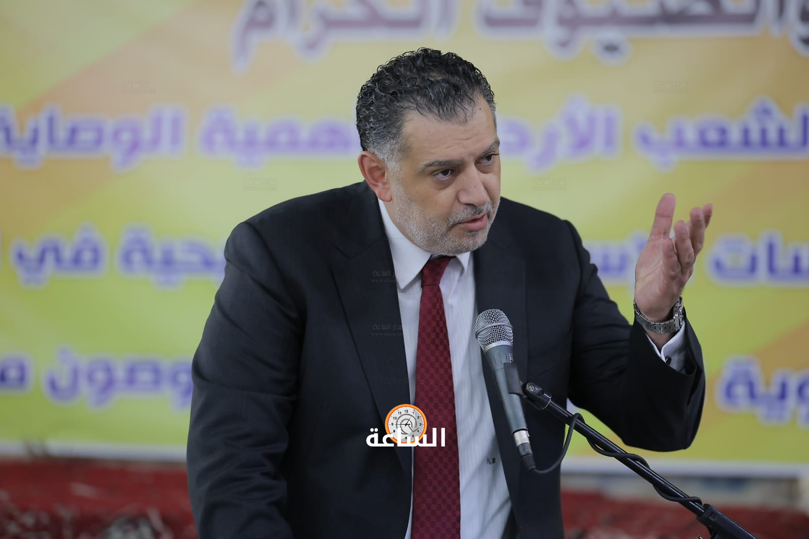 Madar Al-Saa Images 0.7083593445007753