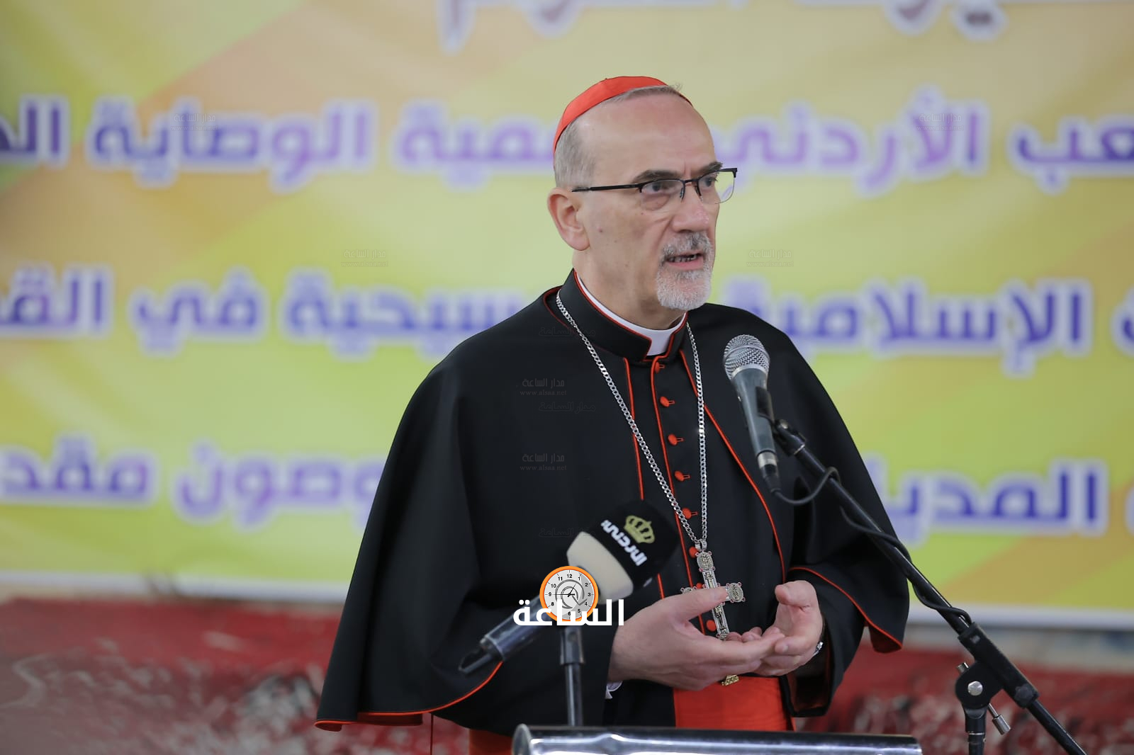 Madar Al-Saa Images 0.38795029552510685