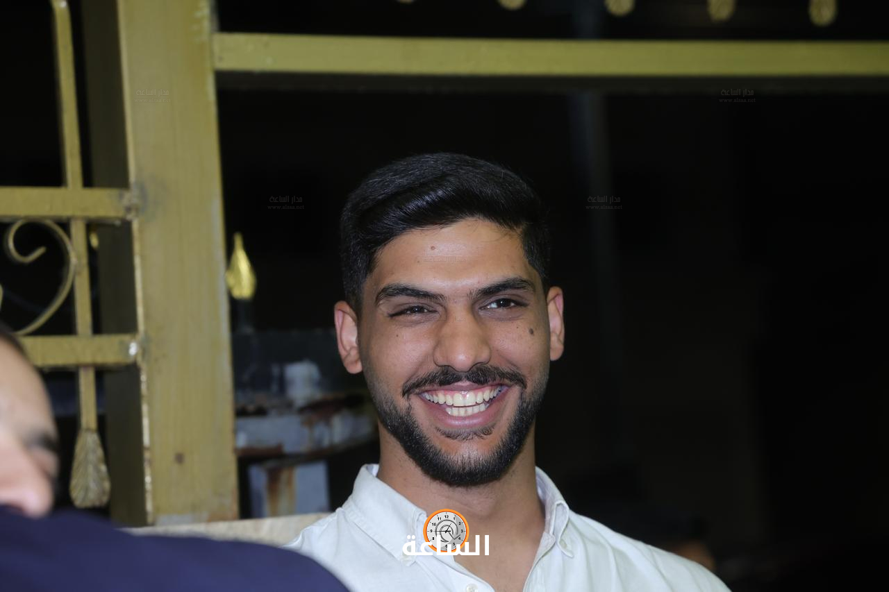 Madar Al-Saa Images 0.14158098447857592