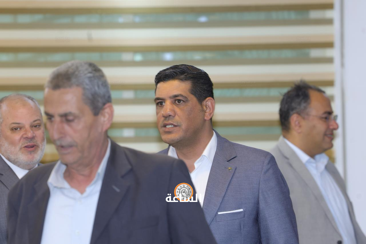 Madar Al-Saa Images 0.229852778196172
