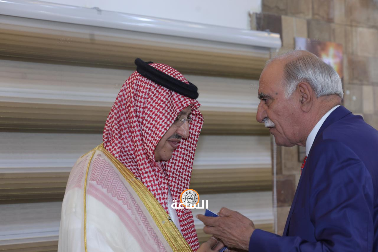 Madar Al-Saa Images 0.20460297811549555