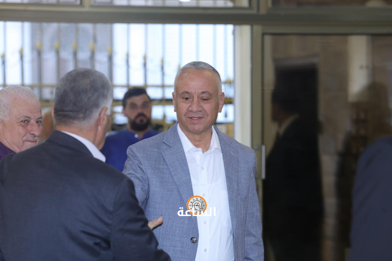 Madar Al-Saa Images 0.08983684140235393