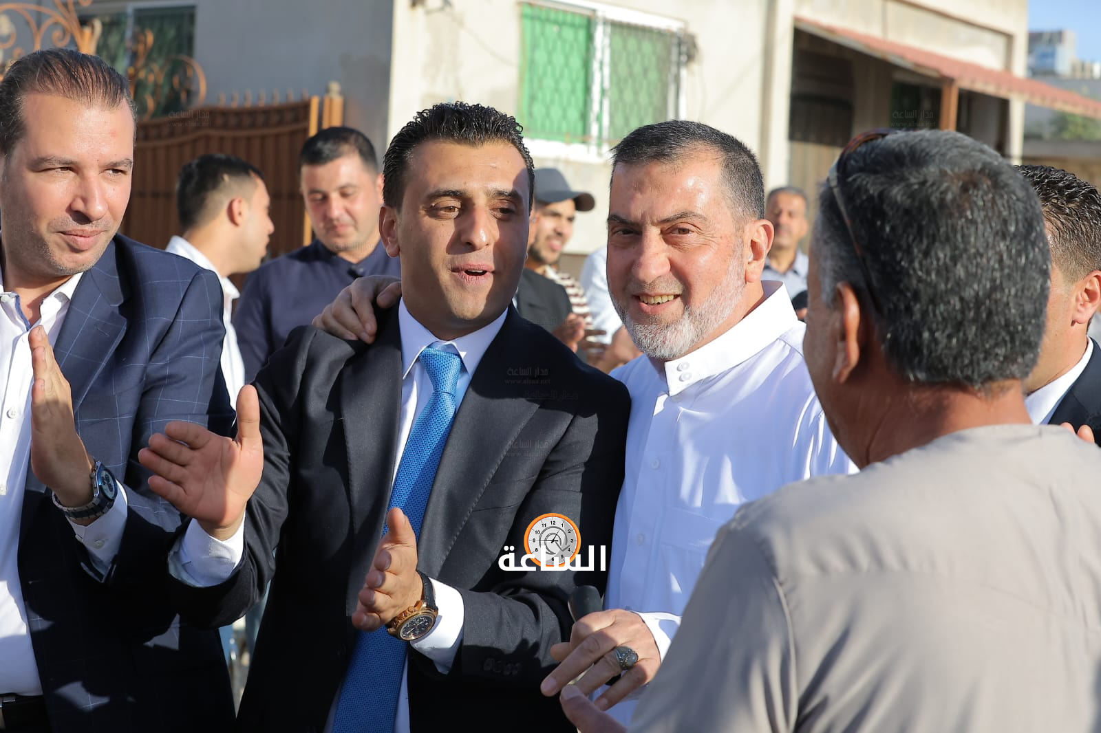 Madar Al-Saa Images 0.2936873514175373