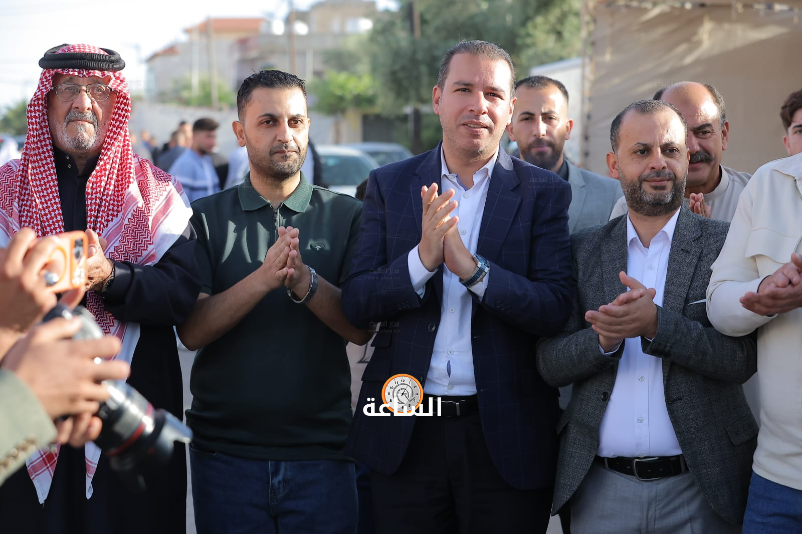 Madar Al-Saa Images 0.04505180470952175