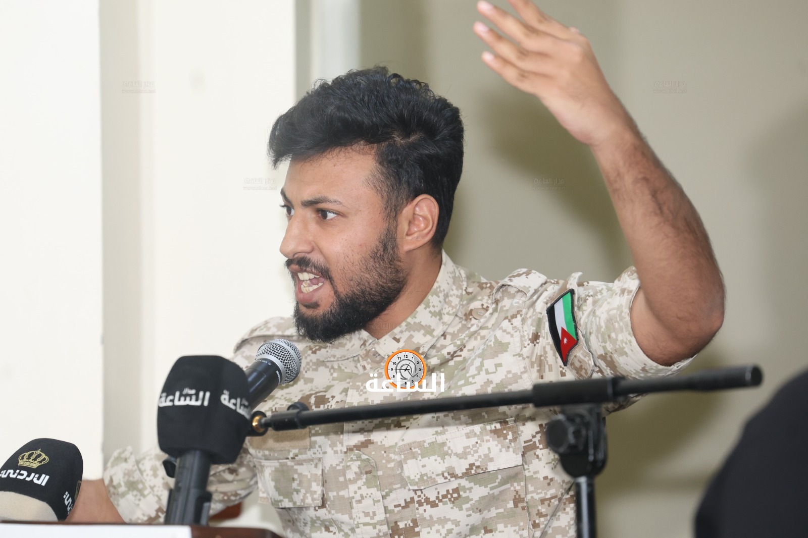 Madar Al-Saa Images 0.41501274601008264