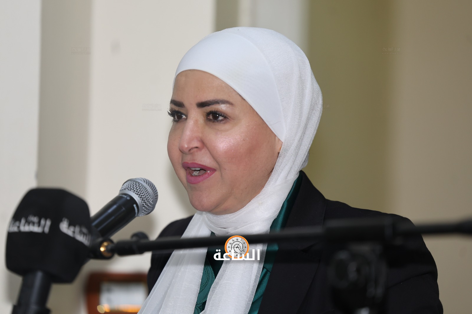 Madar Al-Saa Images 0.4637152050550891