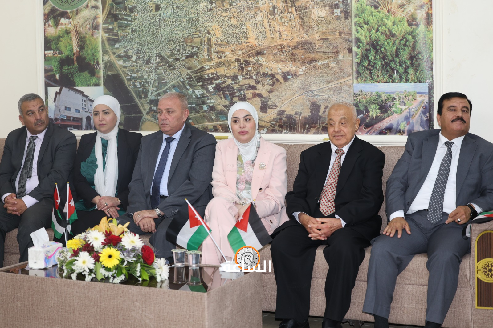 Madar Al-Saa Images 0.04224414954788658