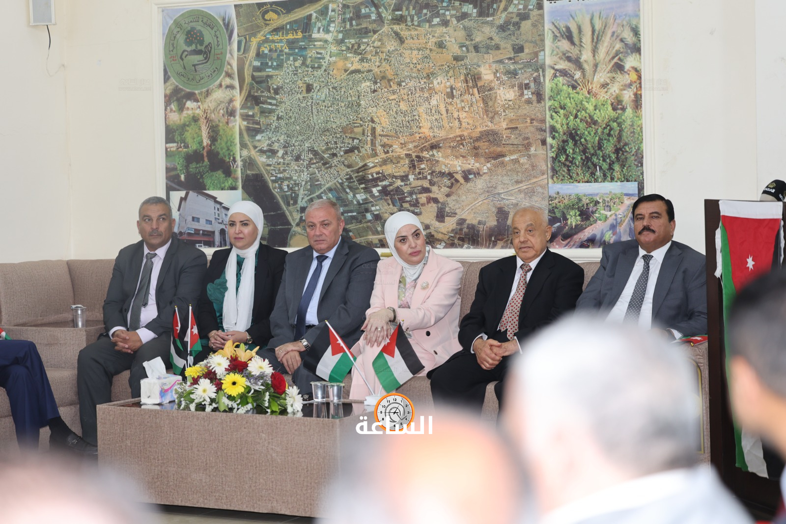 Madar Al-Saa Images 0.9579922220040804