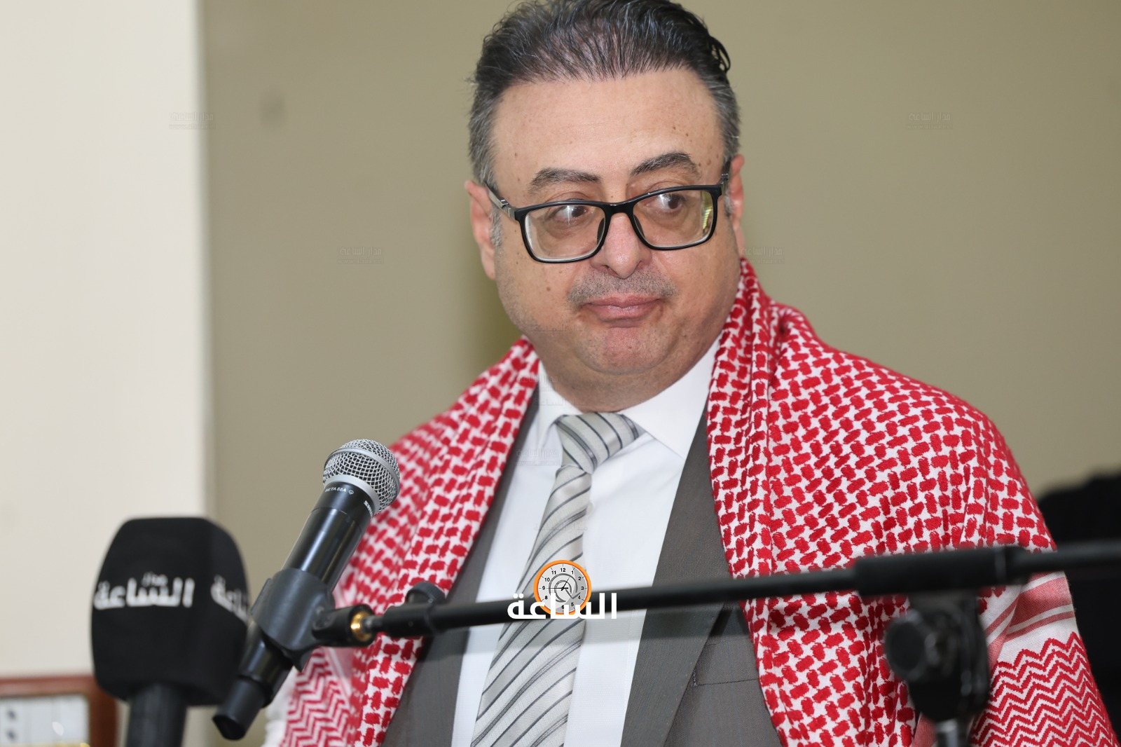 Madar Al-Saa Images 0.8387295109429005