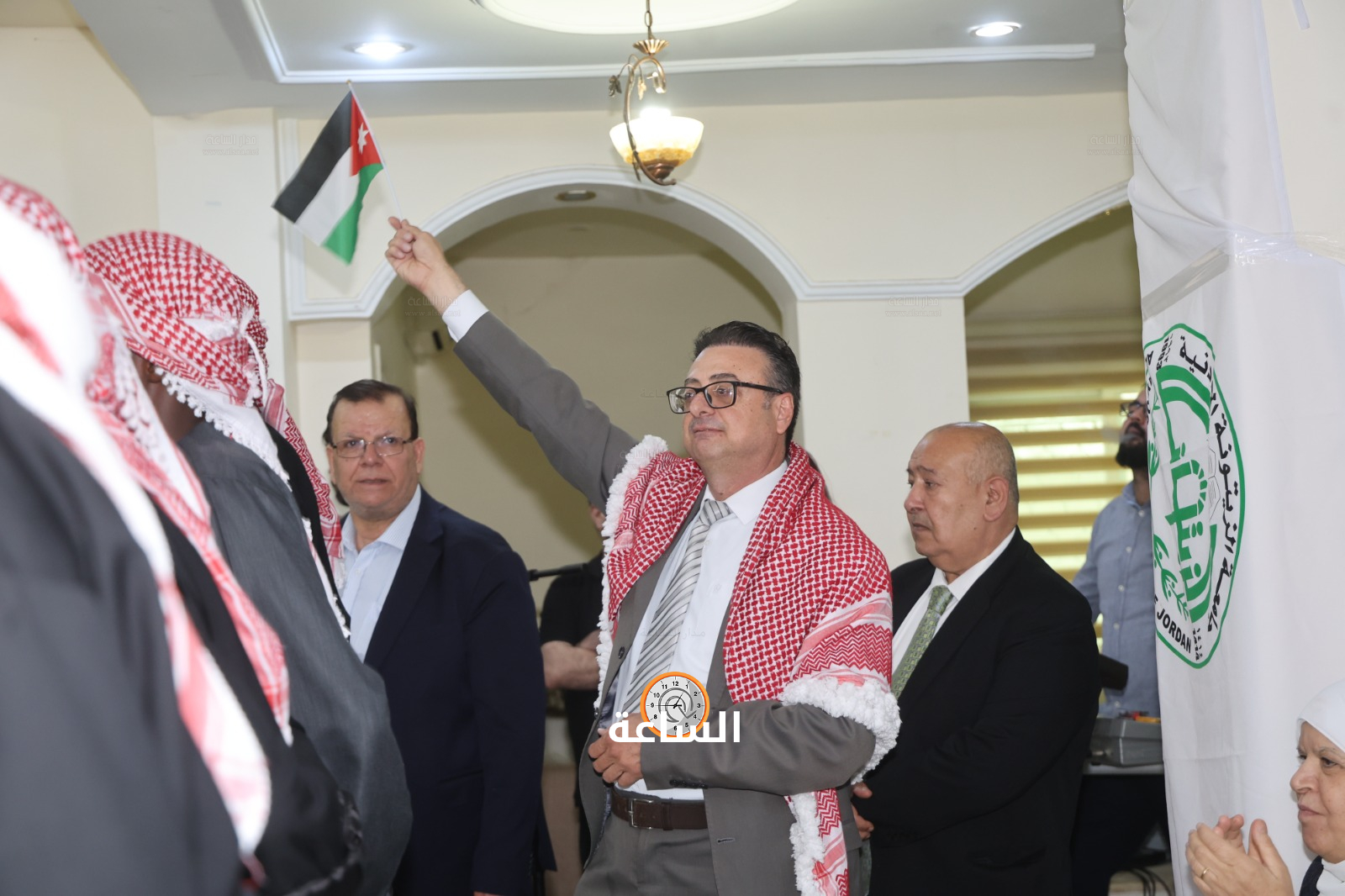 Madar Al-Saa Images 0.1436141751820753