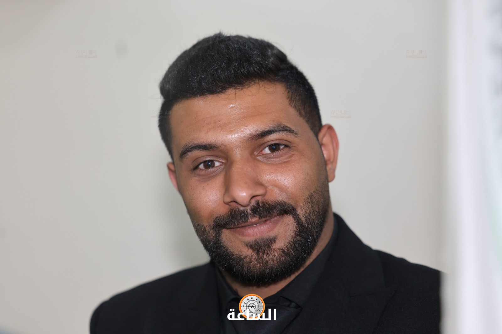 Madar Al-Saa Images 0.15952973867250386