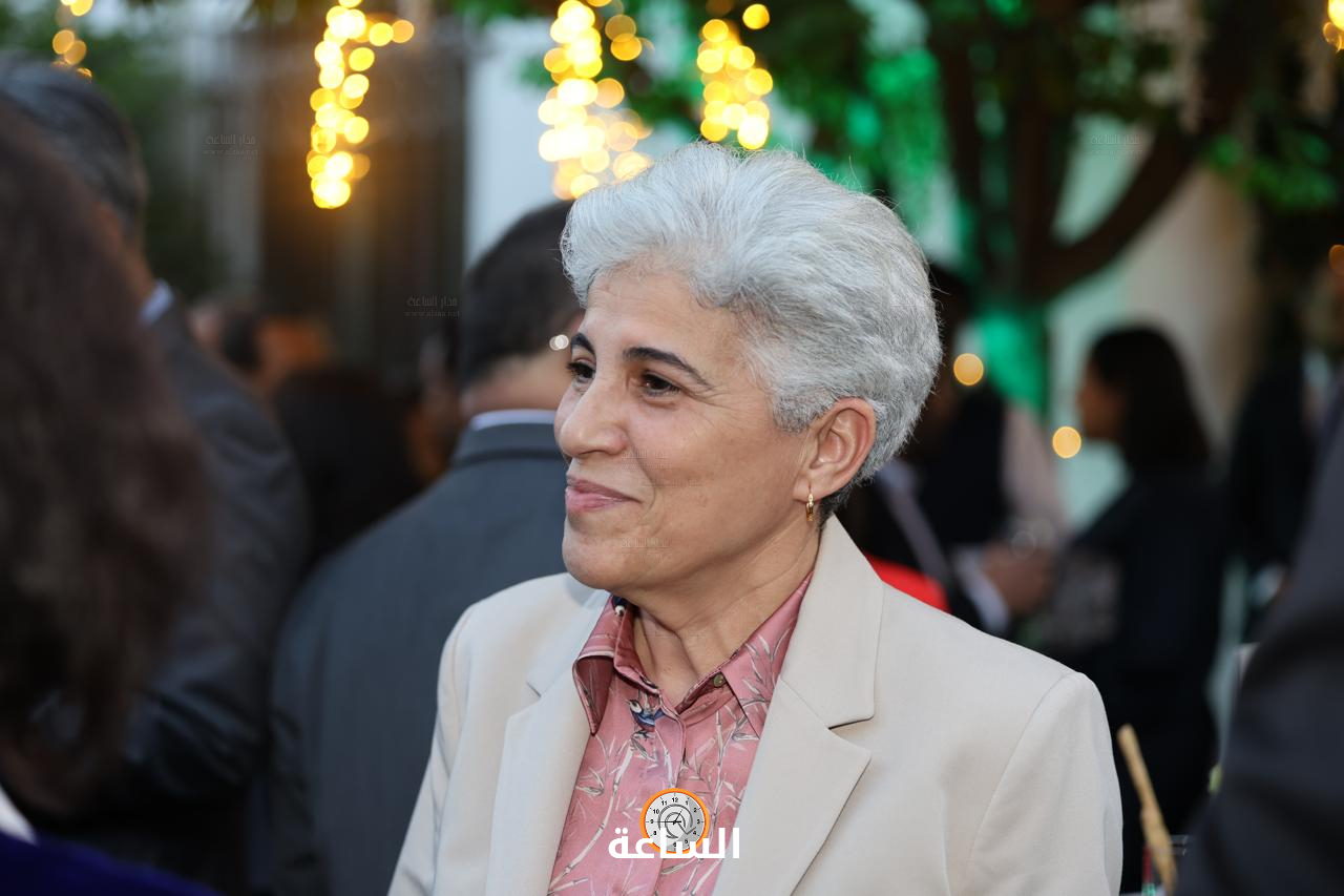 Madar Al-Saa Images 0.7352101036473352