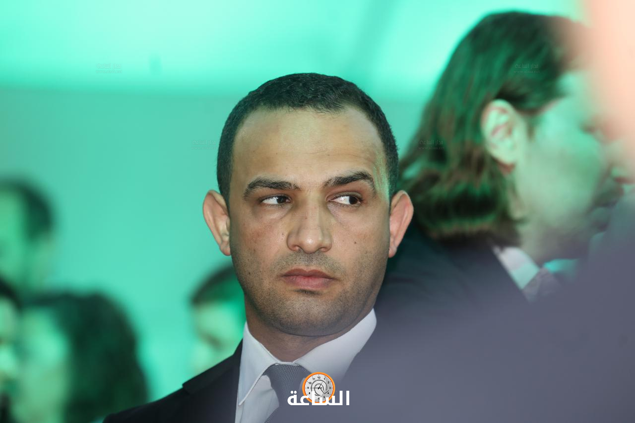 Madar Al-Saa Images 0.35281109487833306
