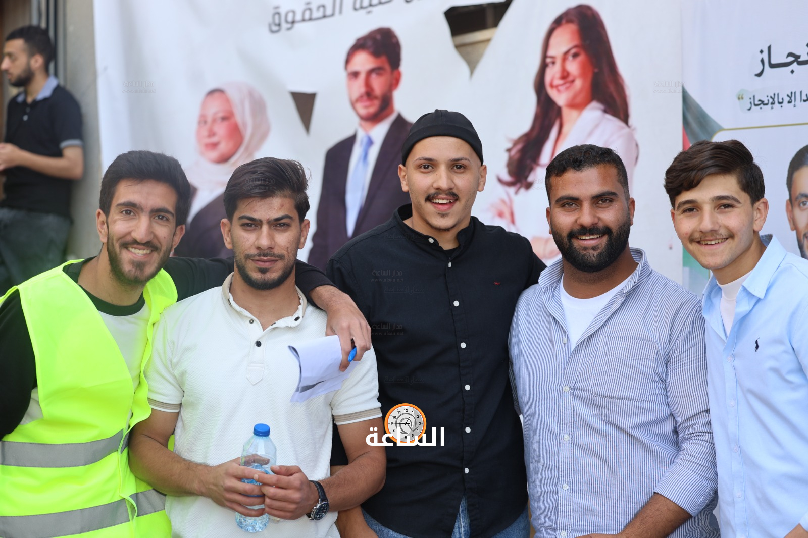 Madar Al-Saa Images 0.2721033222623227