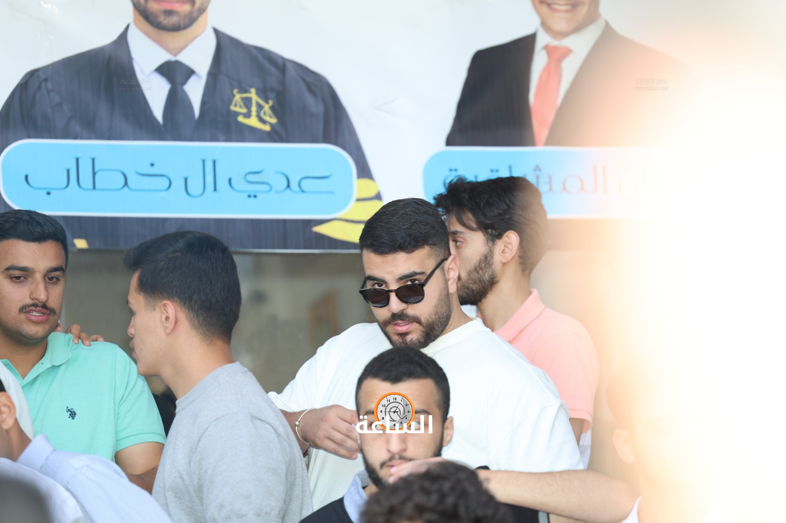 Madar Al-Saa Images 0.19212142535373