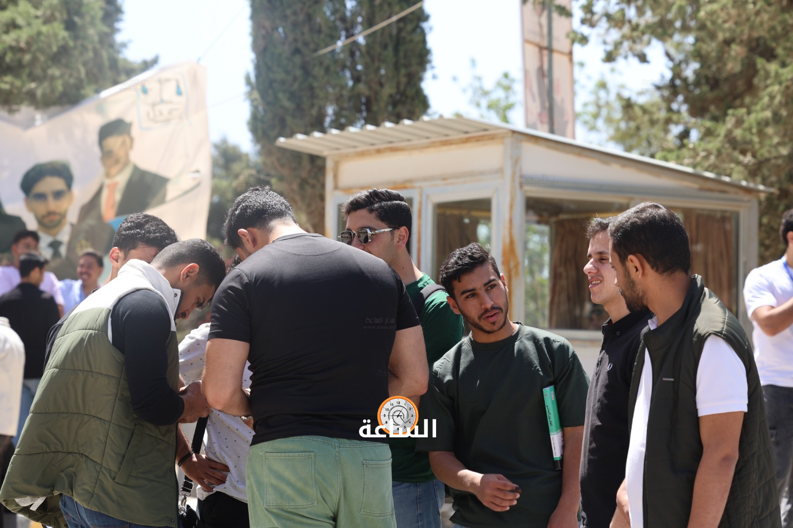 Madar Al-Saa Images 0.6230522429493155