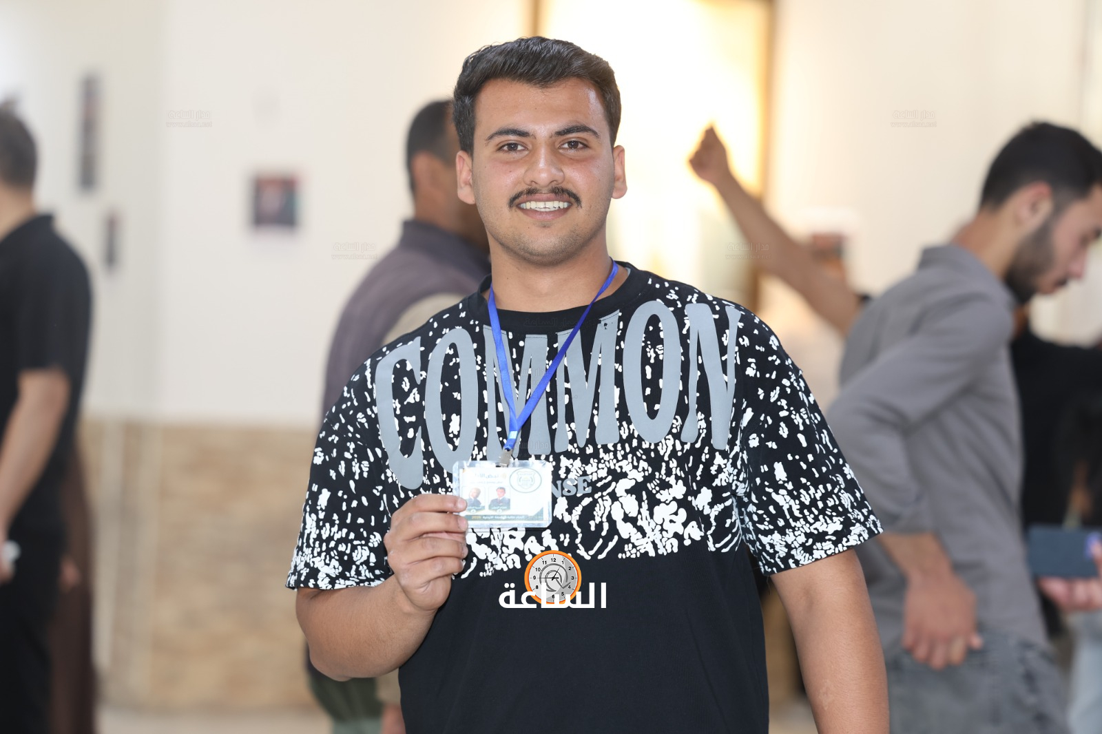 Madar Al-Saa Images 0.9919608388682345