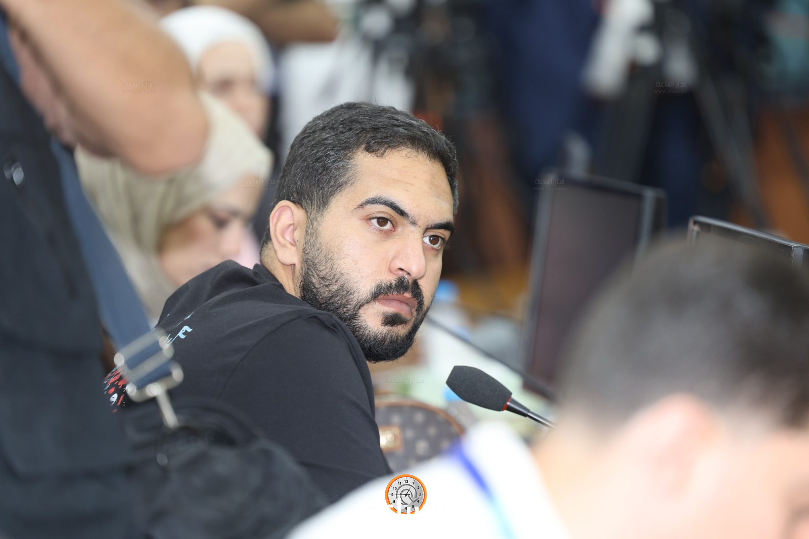 Madar Al-Saa Images 0.017994932652194873