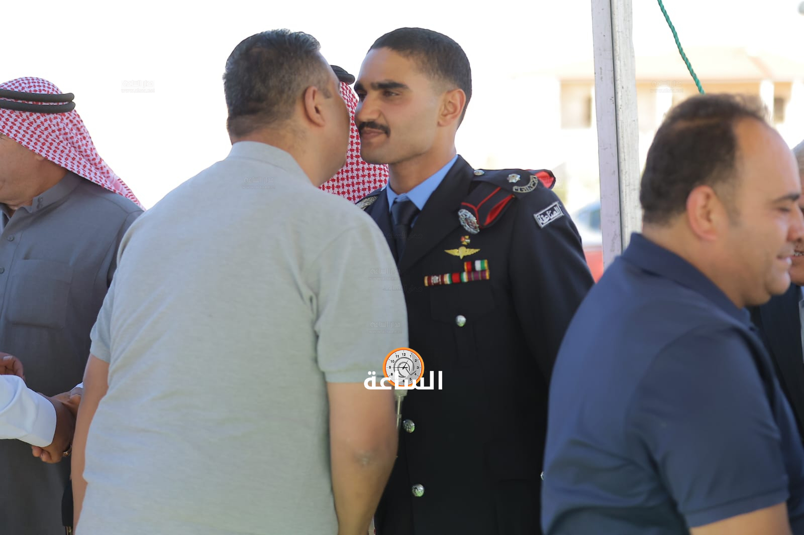 Madar Al-Saa Images 0.2883117590122364