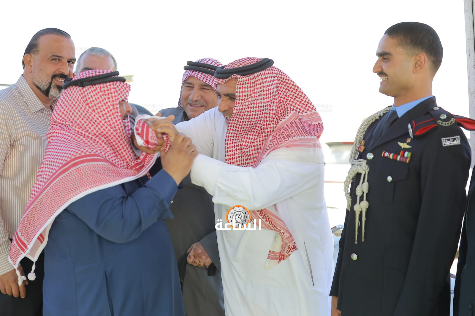 Madar Al-Saa Images 0.1824342420250077