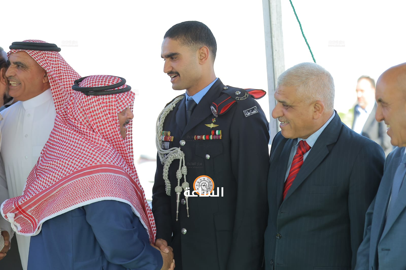 Madar Al-Saa Images 0.6572767237627175