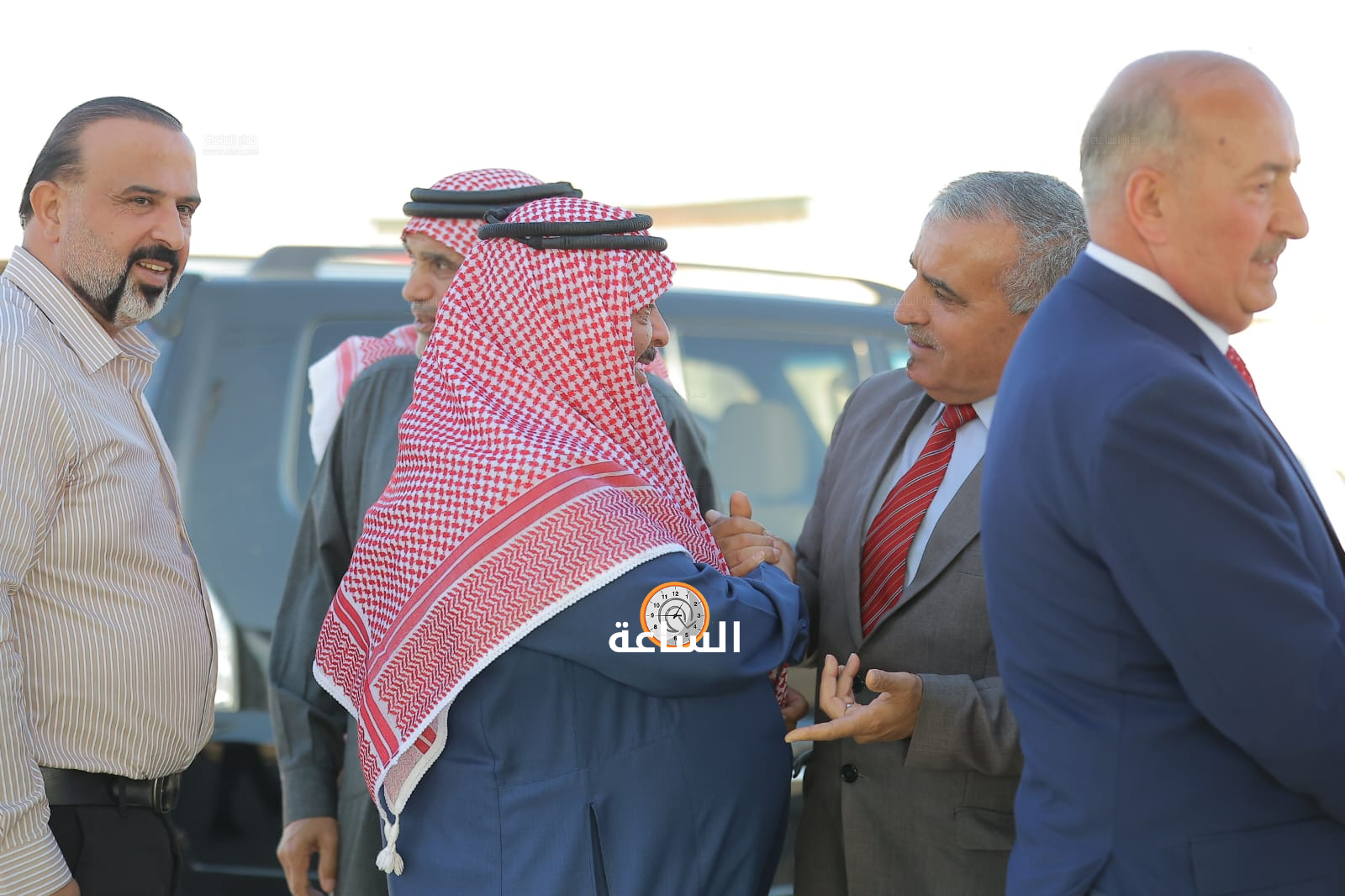 Madar Al-Saa Images 0.32217543239545676