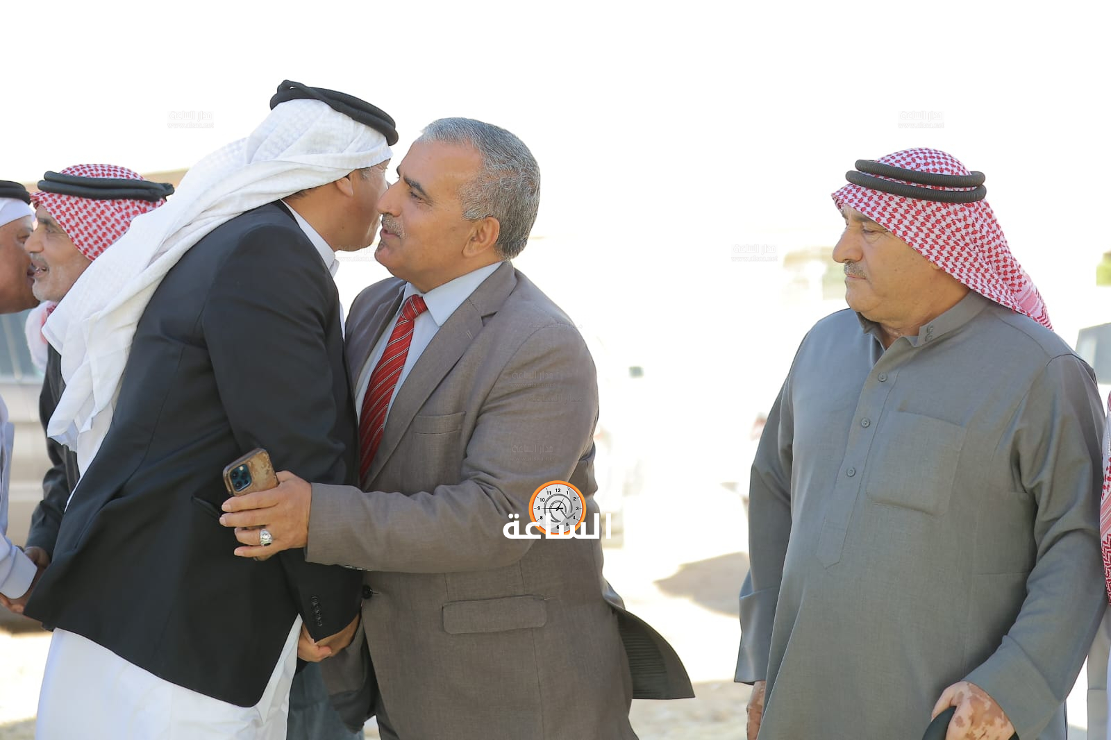Madar Al-Saa Images 0.4945177818571007