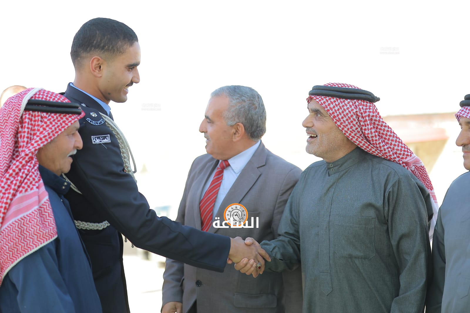 Madar Al-Saa Images 0.9065903958915095