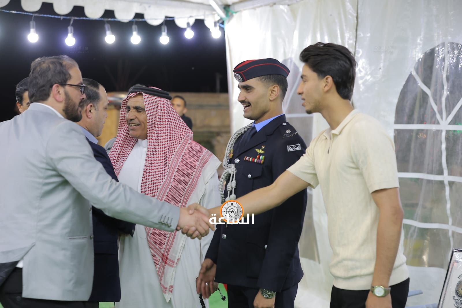 Madar Al-Saa Images 0.3745757234281938