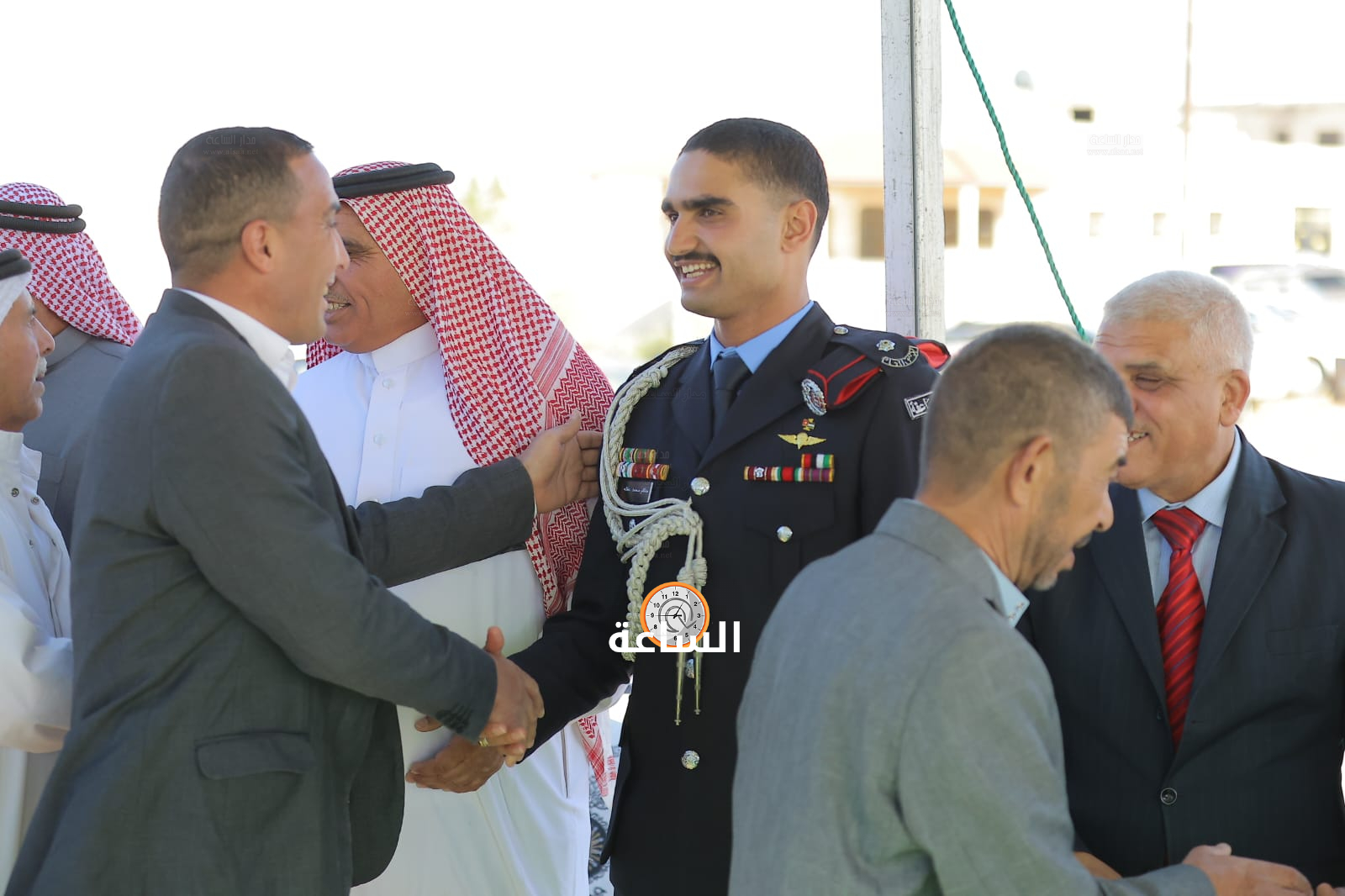 Madar Al-Saa Images 0.8740611450960752