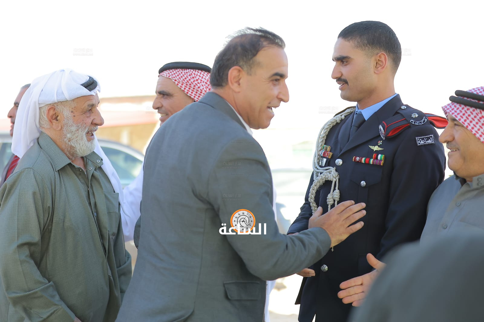 Madar Al-Saa Images 0.22782780421600224