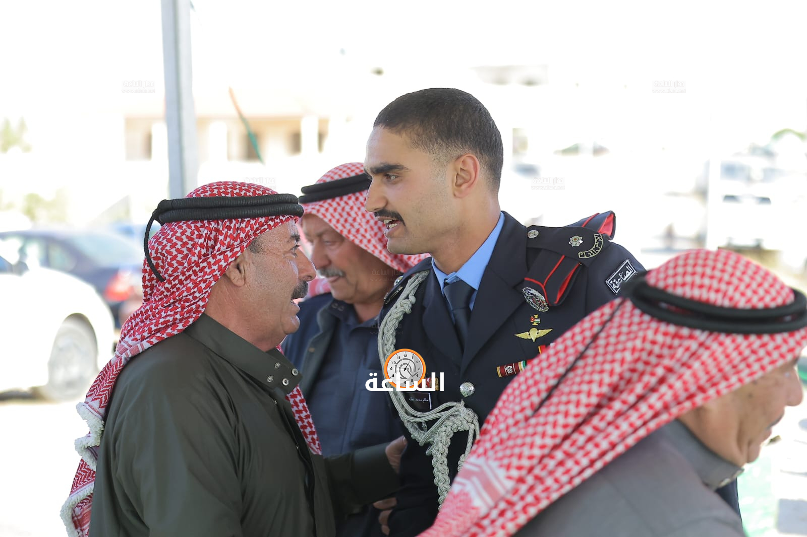 Madar Al-Saa Images 0.37481741932198265