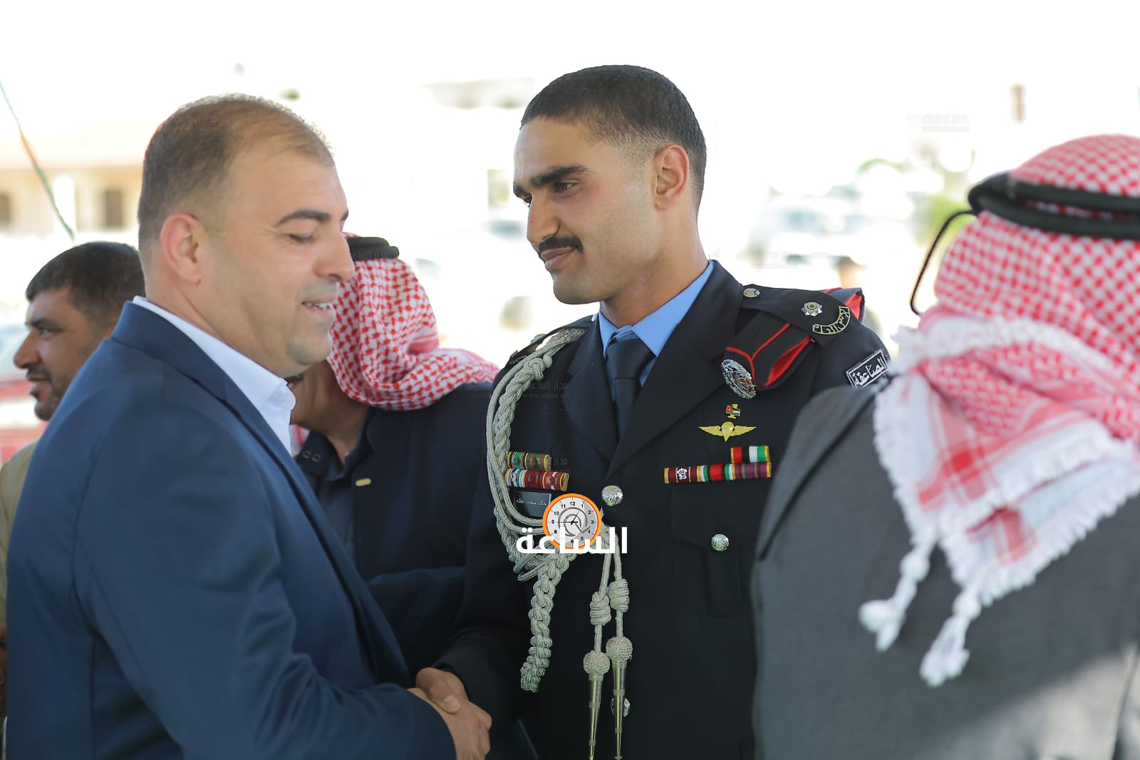 Madar Al-Saa Images 0.01911469142703137