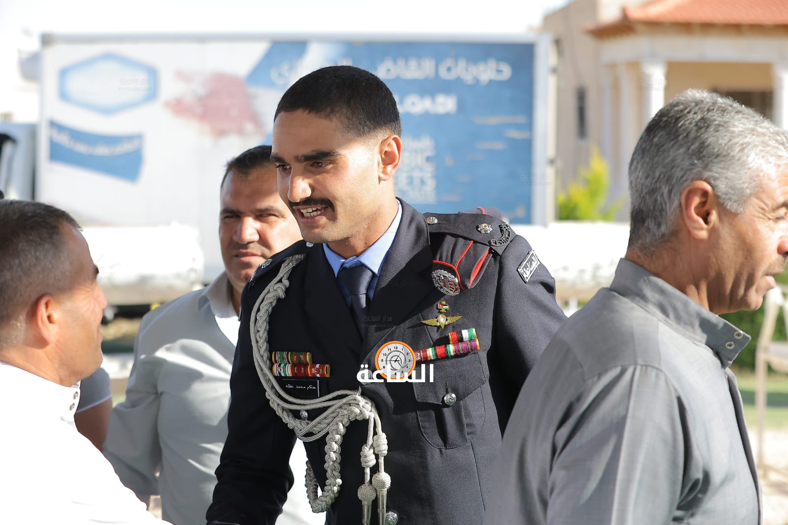 Madar Al-Saa Images 0.6441170363309375