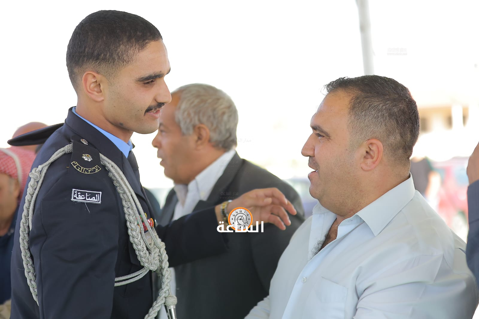 Madar Al-Saa Images 0.9897904756211775