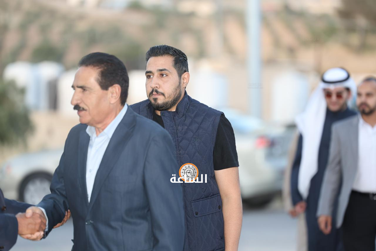 Madar Al-Saa Images 0.6350552551434318