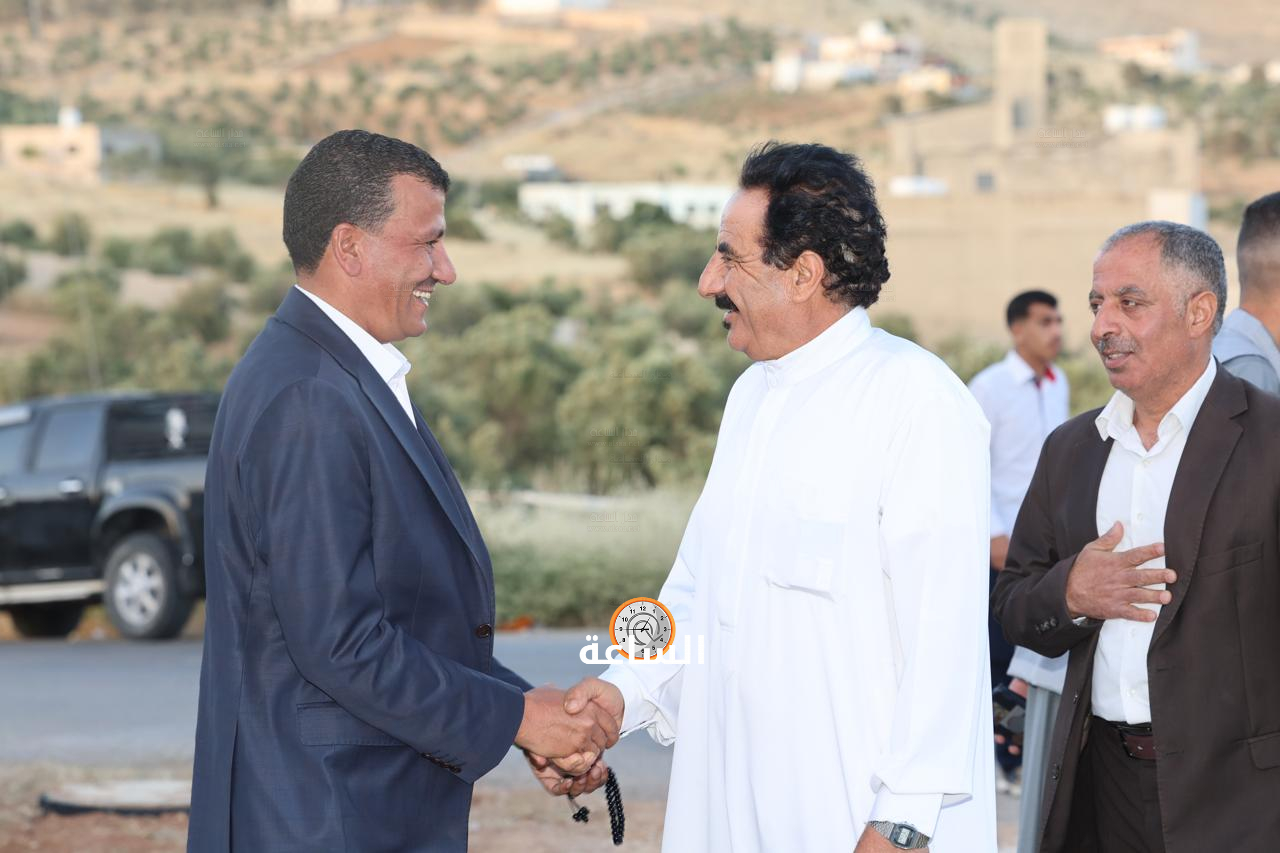 Madar Al-Saa Images 0.774112019187458